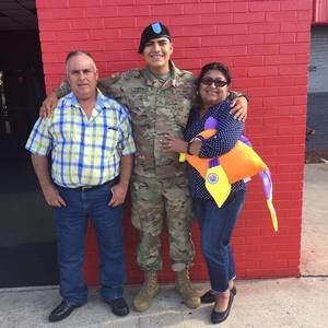 Meet your Posher, Jose